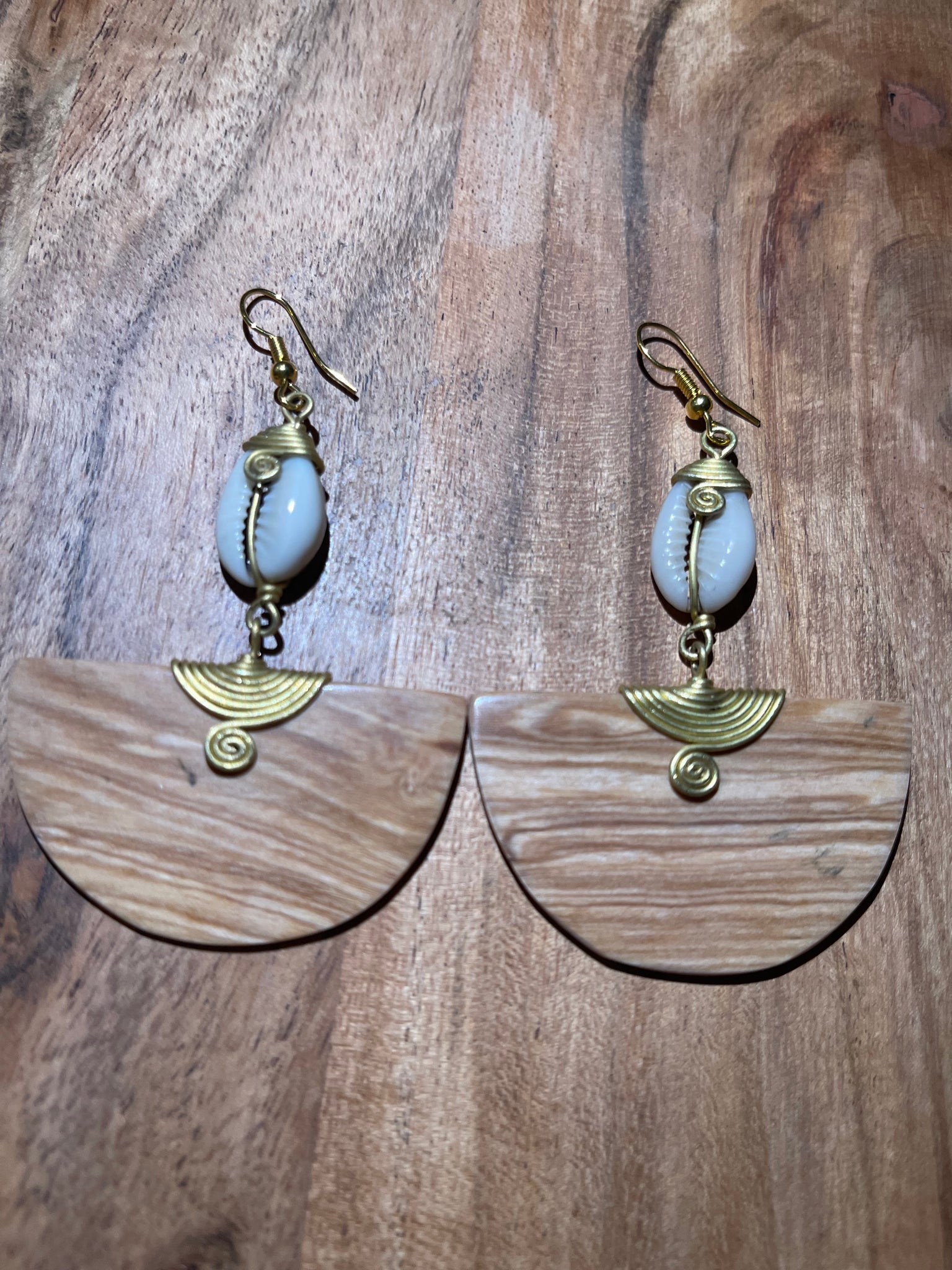Cowrie Accessories